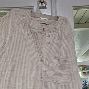 American Eagle Outfitters Cream Tunic Top Elegant